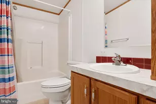 7513 Gleneagle Dr, Jessup, MD 20794 - Photo 11