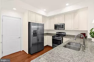 8016 Orchard Grove Rd, Odenton, MD 21113 - Photo 11