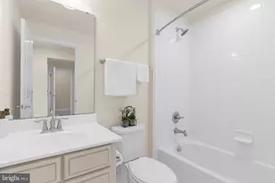8016 Orchard Grove Rd, Odenton, MD 21113 - Photo 25