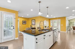 7654 Bay St, Pasadena, MD 21122 - Photo 23