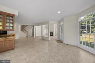 716 Pearson Point Pl, Annapolis, MD 21401 - Photo 15