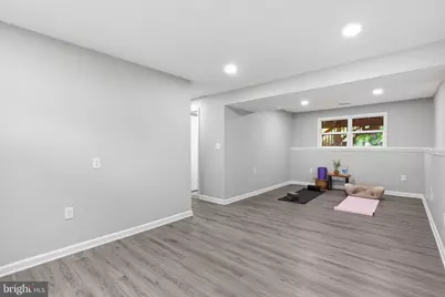 556 E Park Court, Glen Burnie, MD 21061 - Photo 11