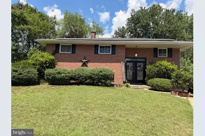 222 Royal Arms Dle, Glen Burnie, MD 21061 - Photo 1