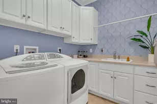 1011 St Anne Ln, Millersville, MD 21108 - Photo 25