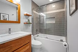 7884 Belhaven Ave, Pasadena, MD 21122 - Photo 17