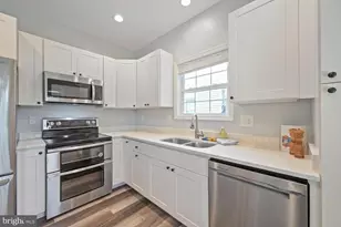 408 7th Ave NE, Glen Burnie, MD 21060 - Photo 11