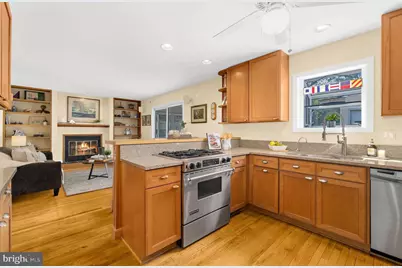 1105 Boucher Avenue, Annapolis, MD 21403 - Photo 15