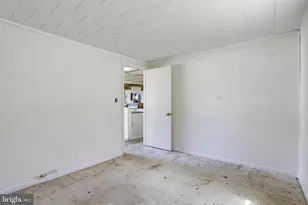 1300 Mcnabbs Ln, Pasadena, MD 21122 - Photo 19