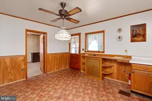 212 Charles St, Brooklyn, MD 21225 - Photo 11