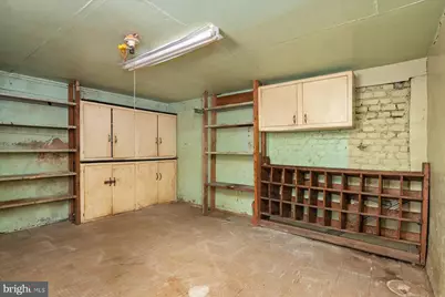 212 Charles Street, Brooklyn, MD 21225 - Photo 29