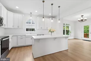 603 Overhill Dr, Edgewater, MD 21037 - Photo 11