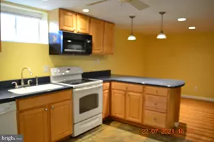 837 Turf Valley Dr, Pasadena, MD 21122 - Photo 7
