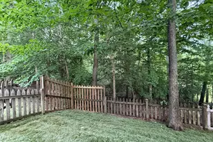 126 Gilbert Ct, Edgewater, MD 21037 - Photo 7