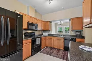2403 Old Mystic Ct, Crofton, MD 21114 - Photo 19