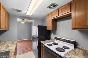 1809 Falcon Ct, Severn, MD 21144 - Photo 11