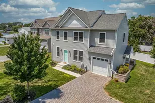 1102 Collison Rd, Edgewater, MD 21037 - Photo 1