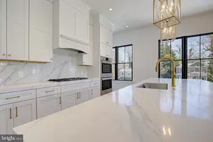 48A E Lake Dr, Annapolis, MD 21403 - Photo 13