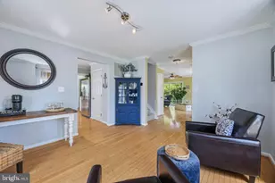 233 Circle Rd, Pasadena, MD 21122 - Photo 15