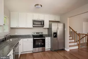 1952 Forest Dr, Annapolis, MD 21401 - Photo 7