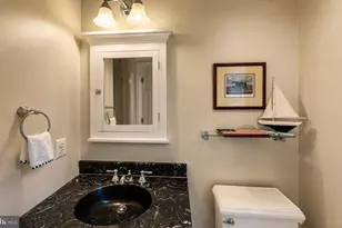 4 Ridge Rd, Annapolis, MD 21401 - Photo 31