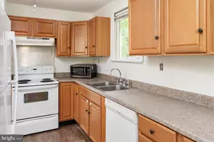 17 Lincoln Ave, Glen Burnie, MD 21061 - Photo 13