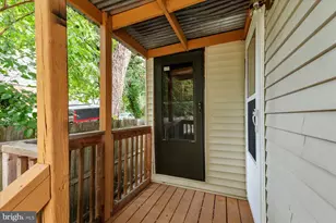 17 Lincoln Ave, Glen Burnie, MD 21061 - Photo 29