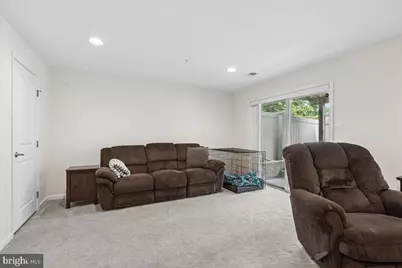 8109 Falcon Crest Drive, Glen Burnie, MD 21061 - Photo 23