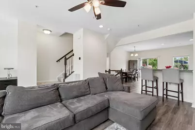 8109 Falcon Crest Drive, Glen Burnie, MD 21061 - Photo 5