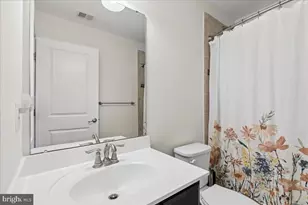 8109 Falcon Crest Dr, Glen Burnie, MD 21061 - Photo 33