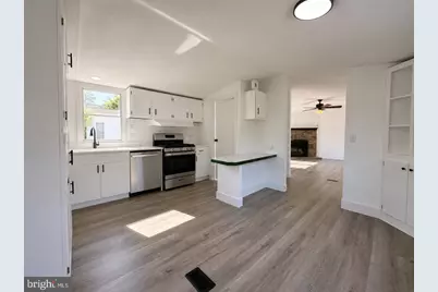 114 Berts Drive, Lothian, MD 20711 - Photo 9