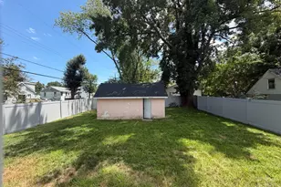 715 Fernhill Rd, Baltimore, MD 21226 - Photo 11