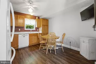 7946 Royal Mint Pl, Pasadena, MD 21122 - Photo 9