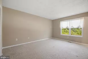7946 Royal Mint Pl, Pasadena, MD 21122 - Photo 17
