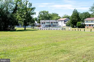 2033 Shore Dr, Edgewater, MD 21037 - Photo 49