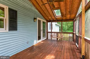 881 Chinquapin Crest Dr, Harwood, MD 20776 - Photo 17