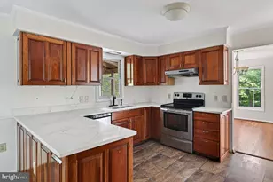 881 Chinquapin Crest Dr, Harwood, MD 20776 - Photo 11