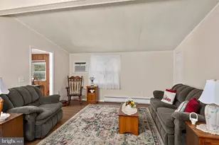 441 New York Ave, Pasadena, MD 21122 - Photo 9