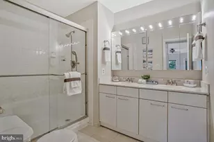 7048 Harbour Village Ct, Annapolis, MD 21403 - Photo 17