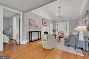 155 Ridgeway Cir, Arnold, MD 21012 - Photo 3