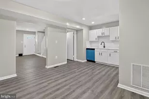 8235 Parham Ct, Severn, MD 21144 - Photo 7