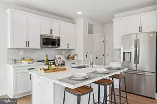 637 Alabama Ave, North Beach, MD 20714 - Photo 3