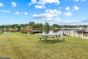 7660 Turnbrook Dr, Glen Burnie, MD 21060 - Photo 21