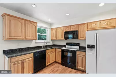 7660 Turnbrook Drive, Glen Burnie, MD 21060 - Photo 5