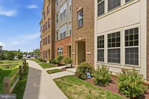 8021 Orchard Grove Rd, Odenton, MD 21113 - Photo 3