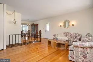 8245 Victoria Rd, Millersville, MD 21108 - Photo 11