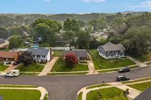 8245 Victoria Rd, Millersville, MD 21108 - Photo 5