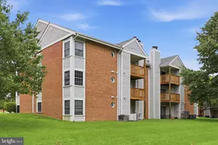 201 Water Fountain Ct, Glen Burnie, MD 21060 - Photo 3