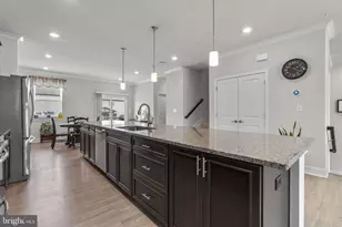 7605 Chert Ct, Glen Burnie, MD 21060 - Photo 11