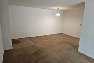 6526 Clear Drop Ct, Glen Burnie, MD 21060 - Photo 3