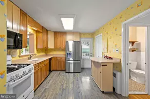 153 Duval Ln, Edgewater, MD 21037 - Photo 13